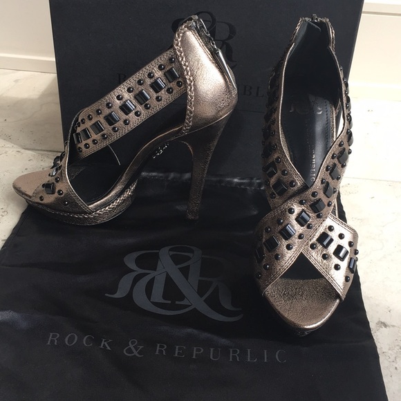 Rock & Republic Heels - Picture 3 of 8